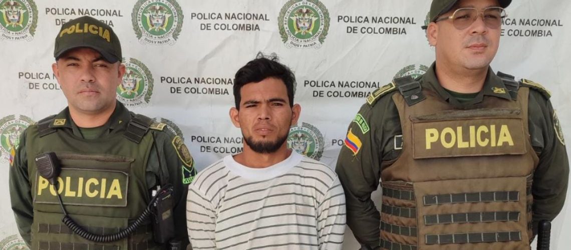 0E060BF9-7D00-421F-94BE-4E5AD1BC2335