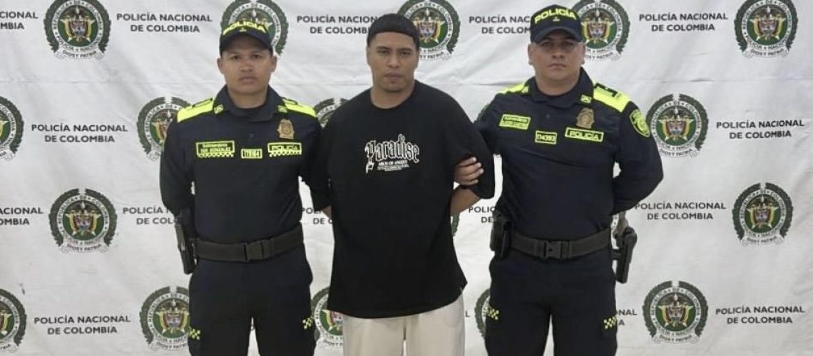 0e404b32-458d-4d77-9145-078f0faaba26