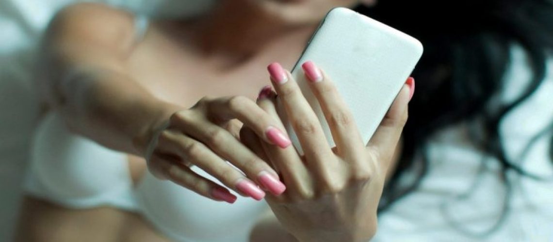 464B5737-94A3-4A45-8DDE-8F3DF505FF5E