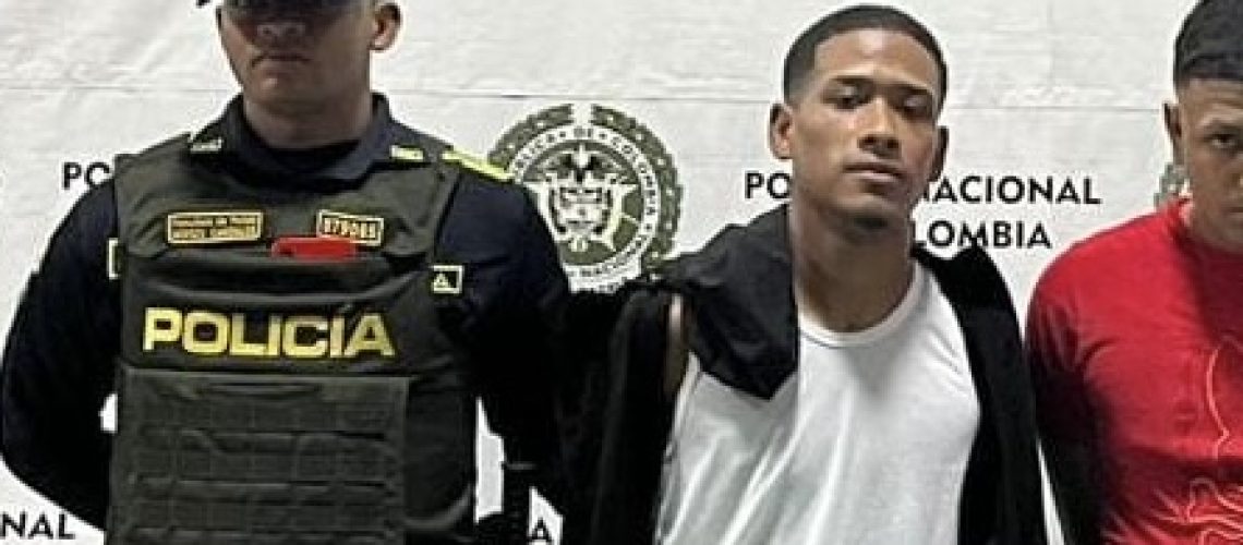 6c8acc45-b3d0-40fe-ae32-58a269775aa2