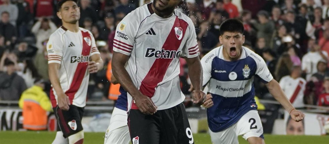 6da60e43-0723-4a17-8c18-d7ab08df2466