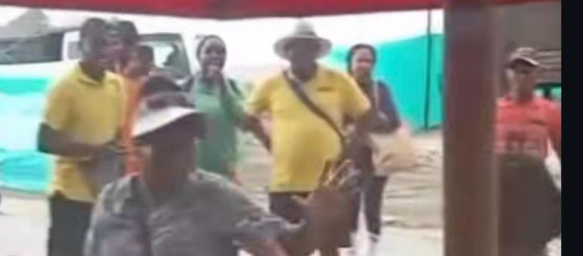 7e99f162-13bb-4727-837f-a60619948c48