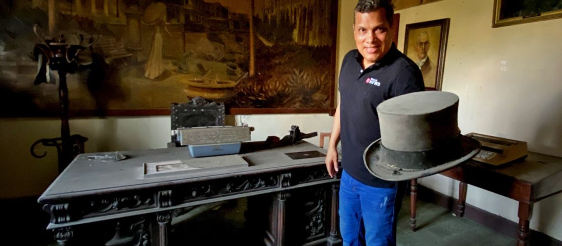 A5240177-6A56-430E-A97B-0FF97AF9FC7E