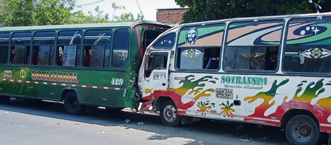 Accidente buses Rebolo (2)