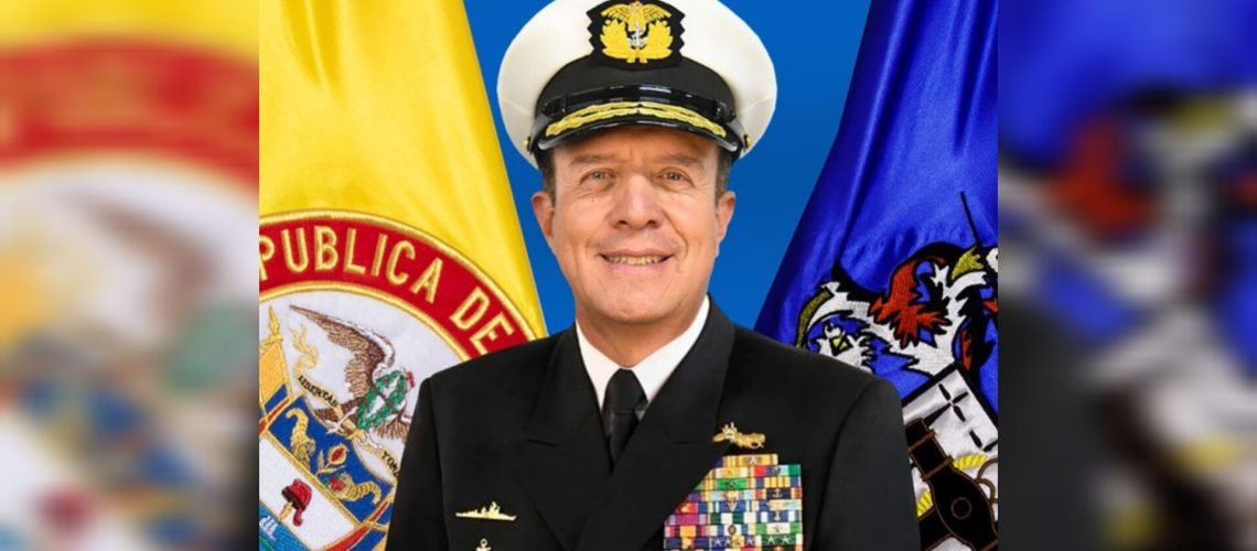 Almirante Francisco Cubides, comandante Fuerzas Militares