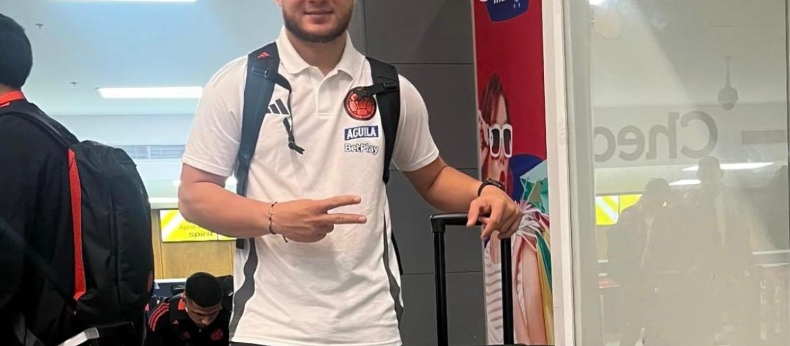 Andrés mator tricolor