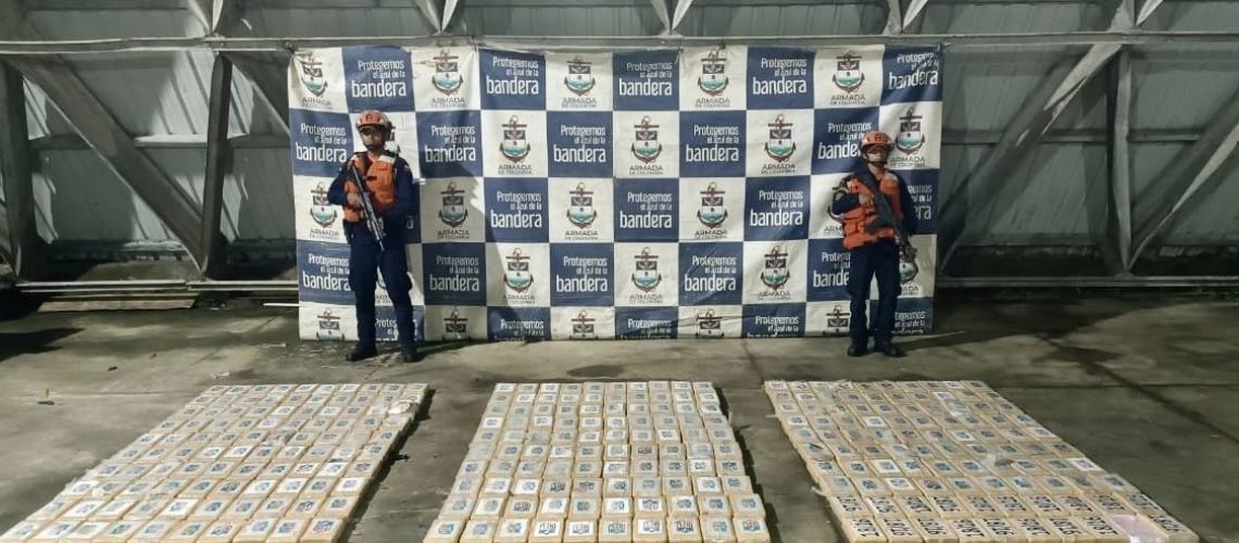Armada incauta cargamento cocaína (1)