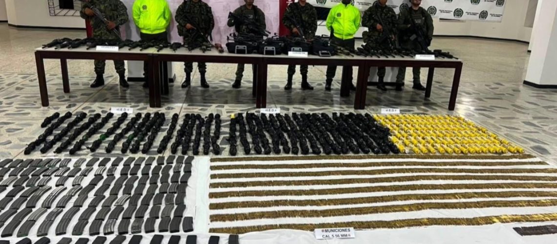 Armas de las disidencias de las FARC incautadas en Valle del Cauca