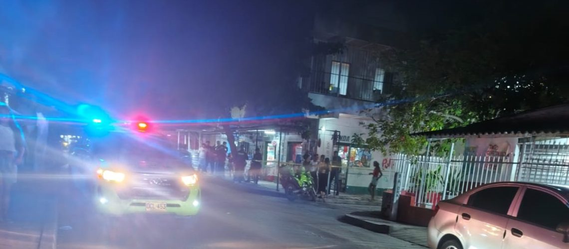 Atentado contra empleada de SuperGIROS en Las Malvinas