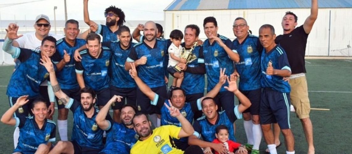 BAE645E9-830C-482B-9FBB-07D45E982FF7