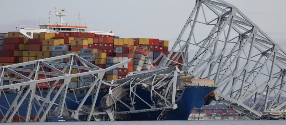 Barco choque con Puente de Baltimore Estados Unidos