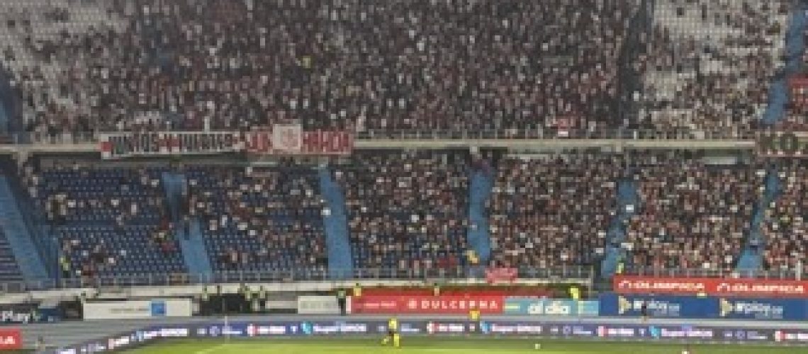 Barras bravas..... Chico