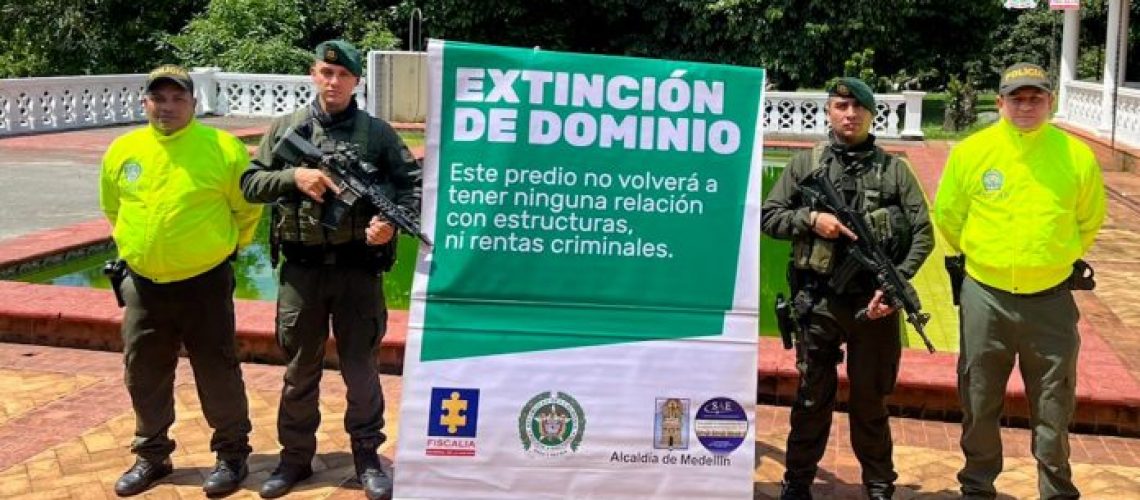 Fiscalía Afecta Con Fines De Extinción De Dominio Bienes Del Hermano De Pablo Escobar 0583