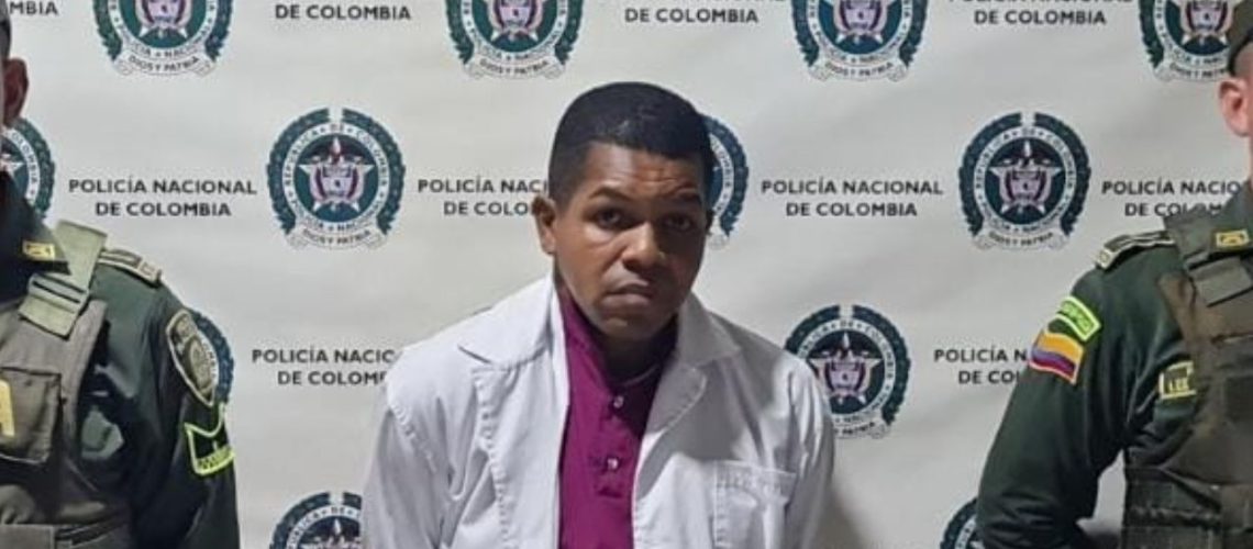 C0D65D91-2CE5-46FF-8CB2-CE1E5BB95286