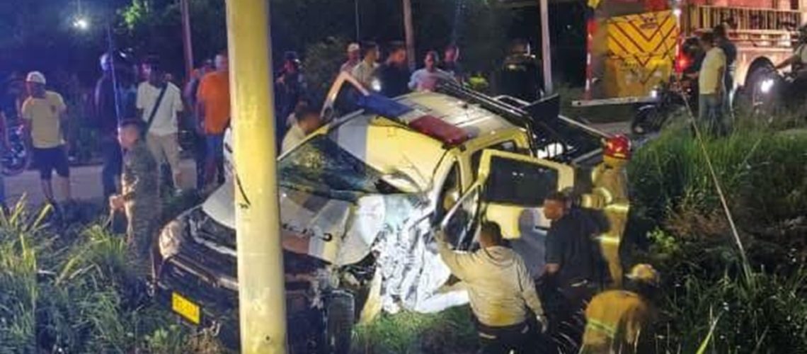 Camioneta accidentada en la vía Barranquilla-Galapa