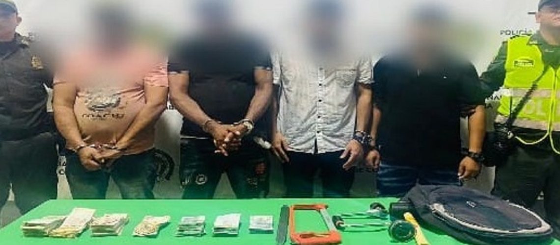 Capturados hurto local Soledad