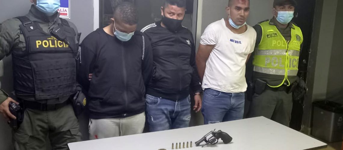 Capturados robo camioneta La Manga1