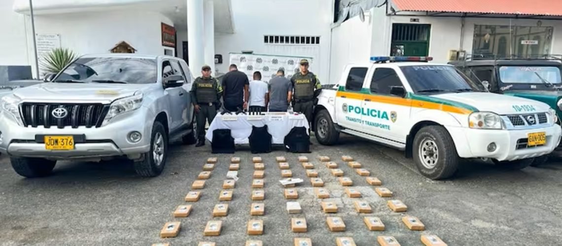 Cargamento cocaína camioneta UNP