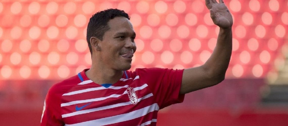 Carlos Bacca se despide granada