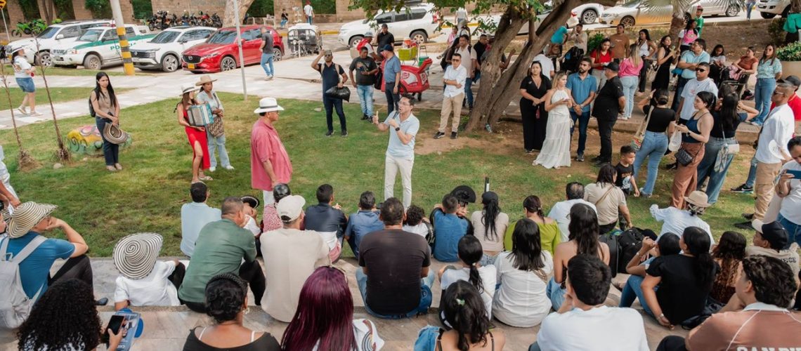 Carlos Caicedo en Valledupar Te pagamos por estudiar