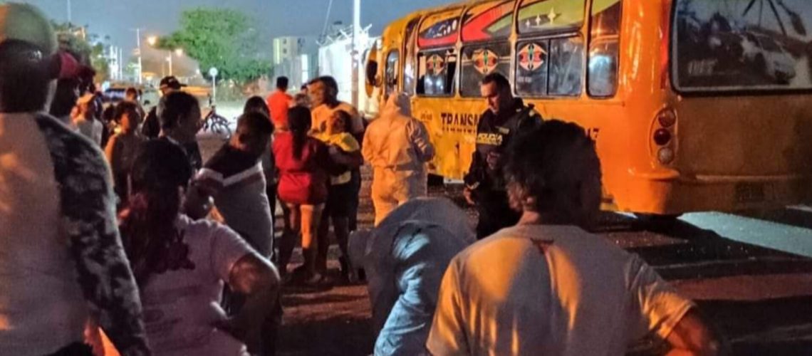 Choque moto y bus de Transmecar en Soledad
