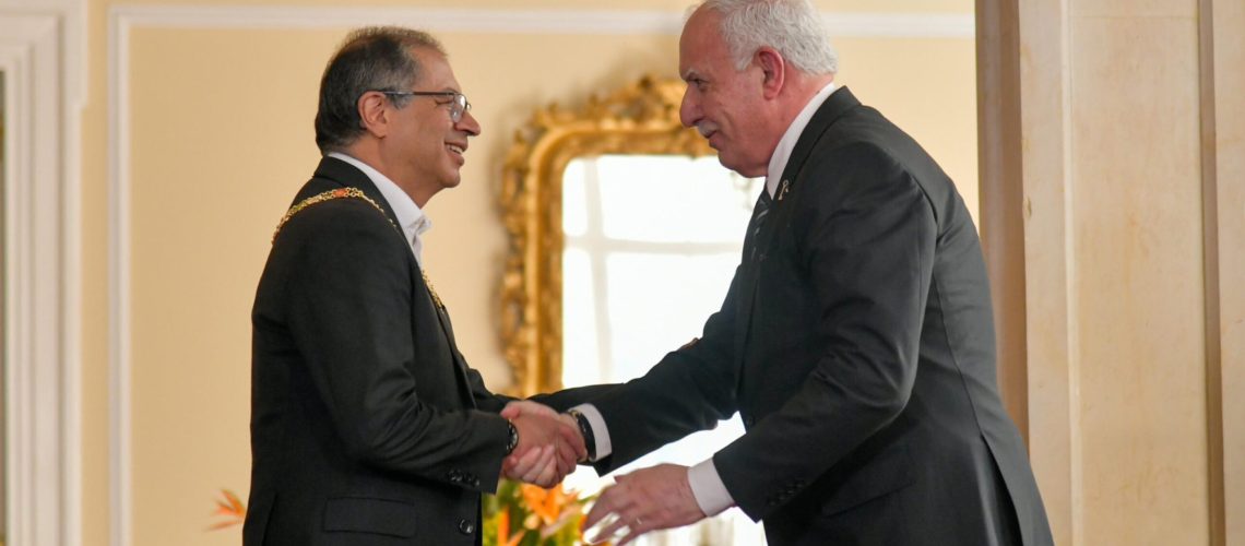 Condecoración Petro por Palestina