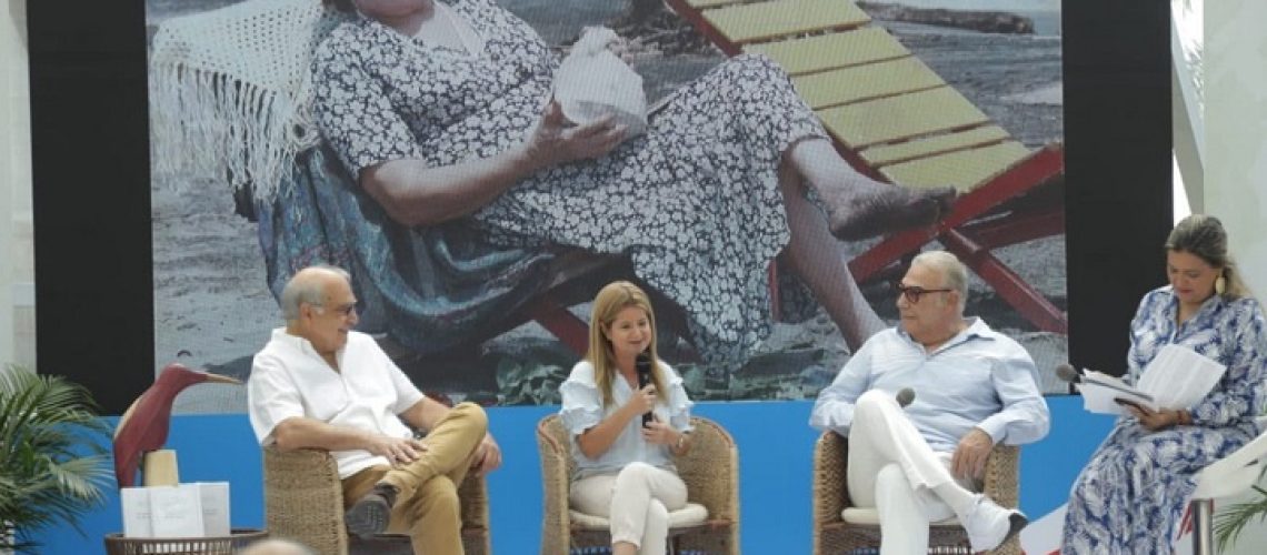 Conmemoración del natalicio de Meira Delmar DESTACADA