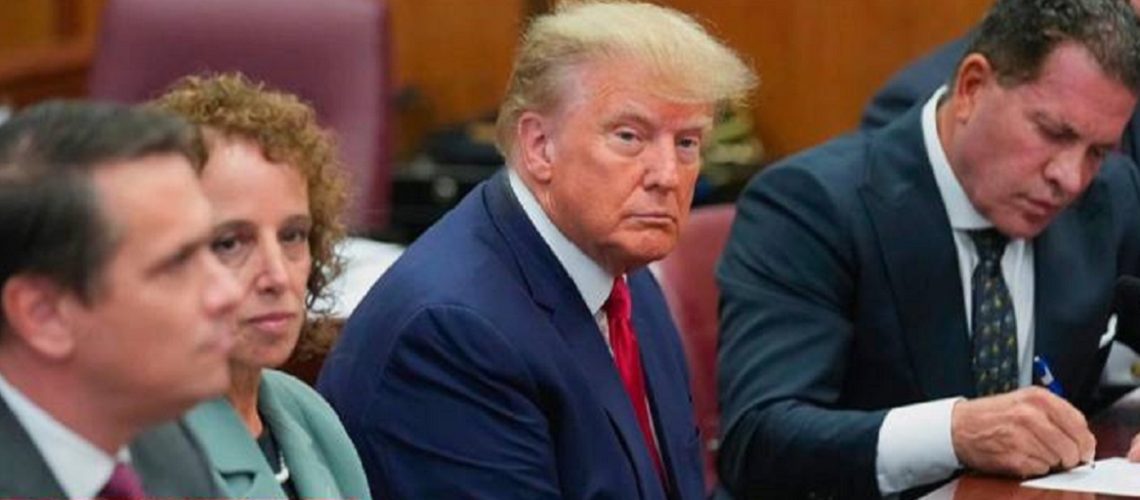 DONALD TRUMP