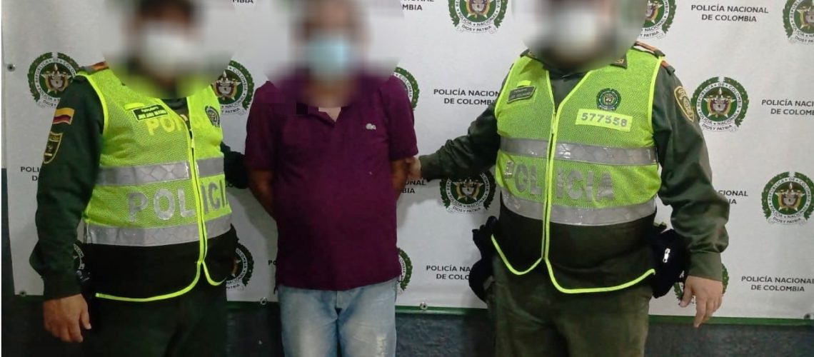 Denuncia acto sexual bus