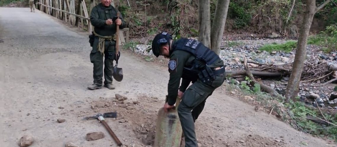 Desactivan explosivos Cesar (2)