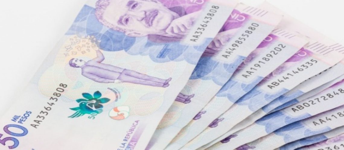 Dinero imagen referencia