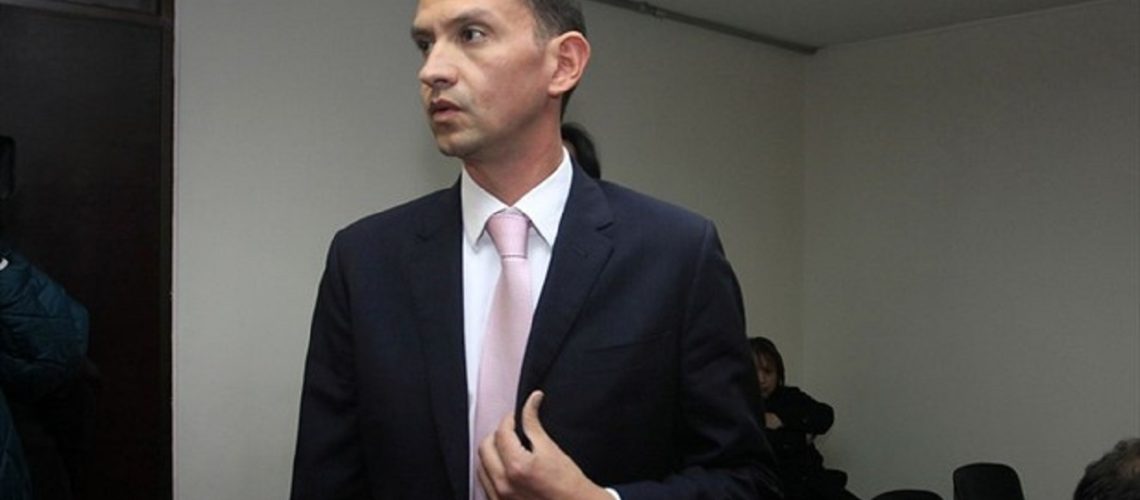 EMILIO TAPIA FOTO