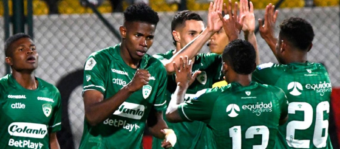 En-Bogota-Equidad-derroto-2x1-a-Santa-Fe-y-logro-su-primera-victoria-en-la-Liga-Betplay