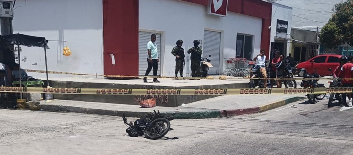 Enfrentamiento Gaula Militar y extorsionistas barrio Santo Domingo de Guzmán