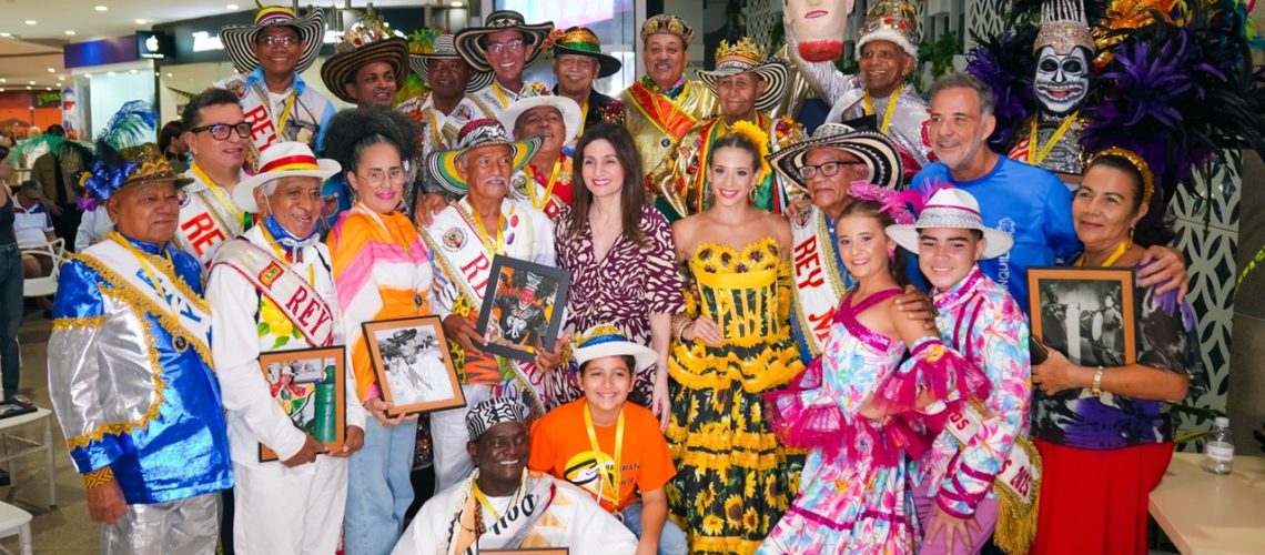 Exposición reyes Momos (8)