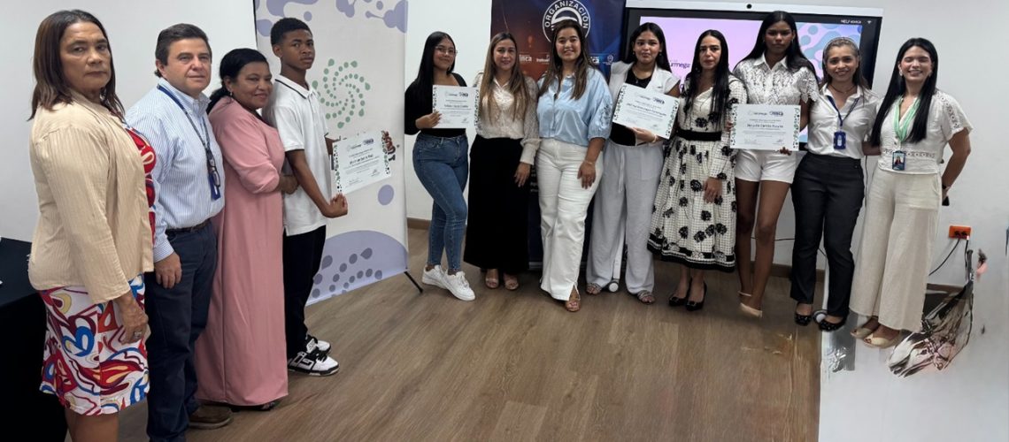 Fundación Naturmega e Inca, entrega becas