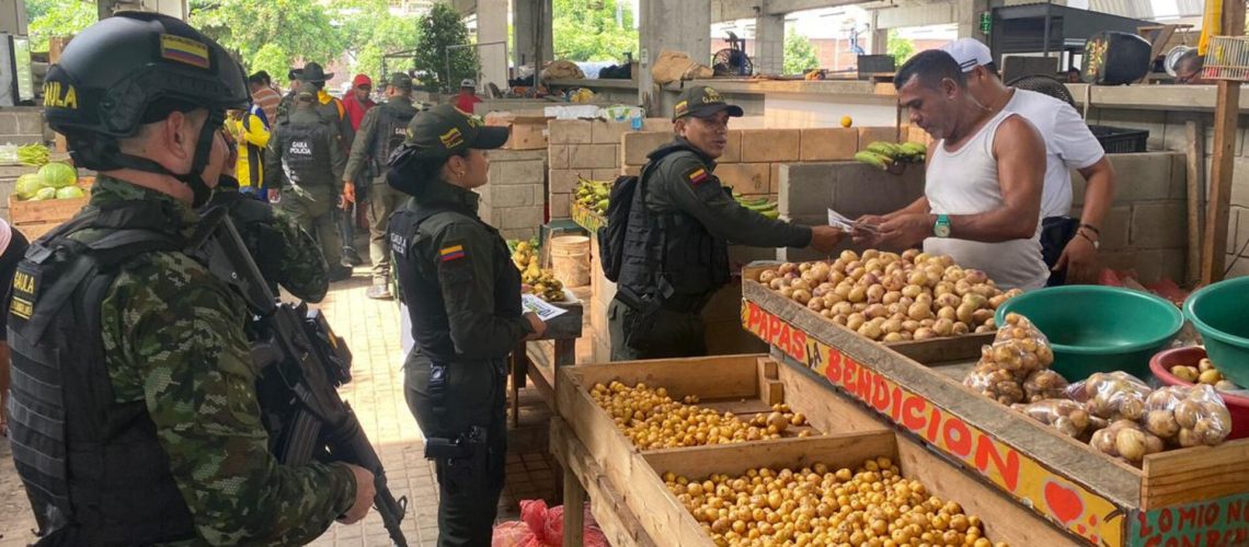 Gaula operativos prevención mercado de Barranquilla
