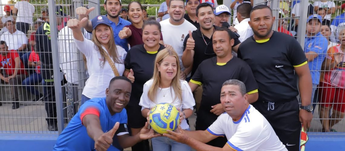 Gobernación Atlántico cancha futbol Sabanalarga2