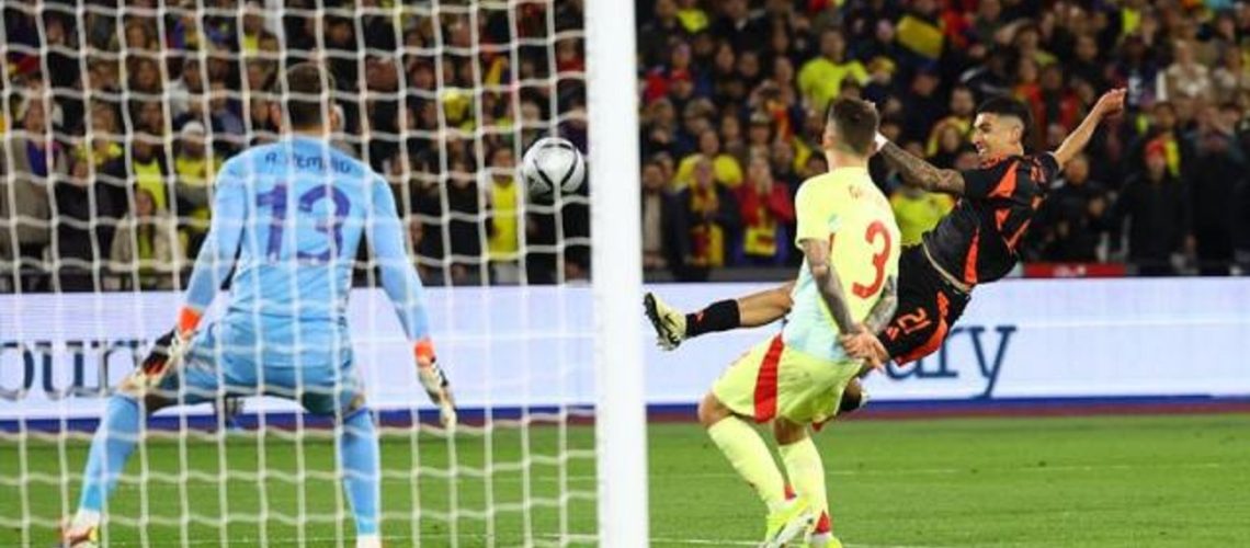 Golazo de muñoz
