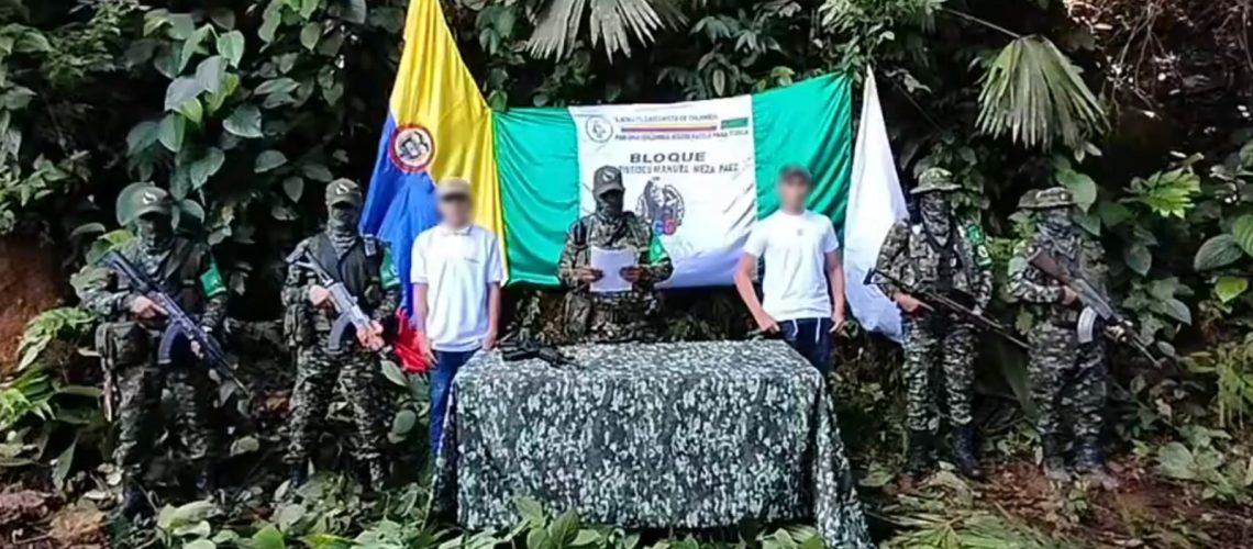 Guerrilleros liberados por el Clan del Golfo en el sur de Bolívar
