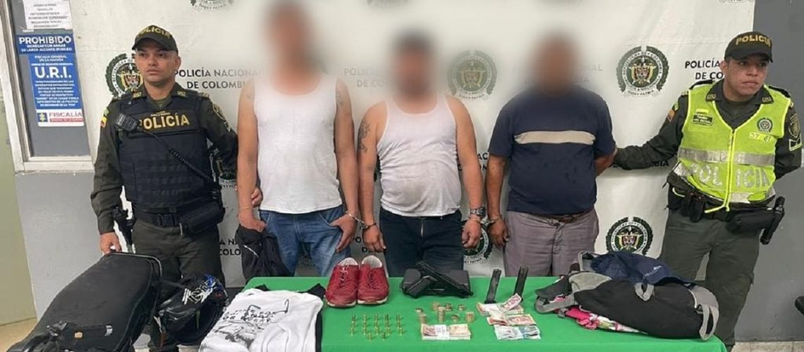 Hurto entidada bancaria Barrio Abajo