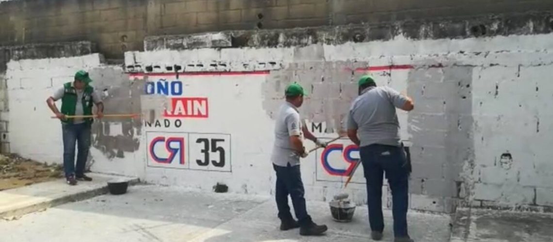 Propaganda y avisos políticos