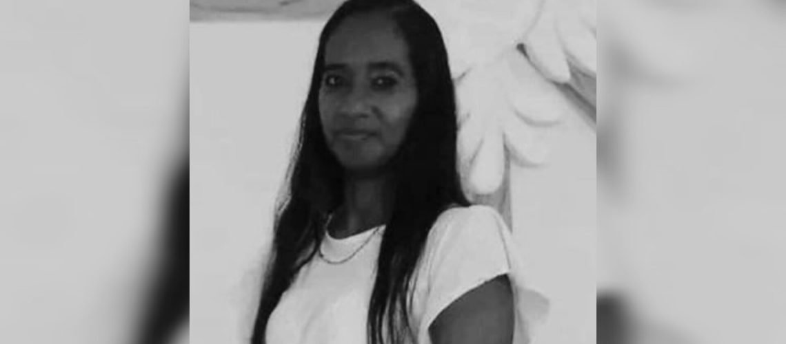 Vivianet Domínguez, muerta por caída de árbol en Barranquilla