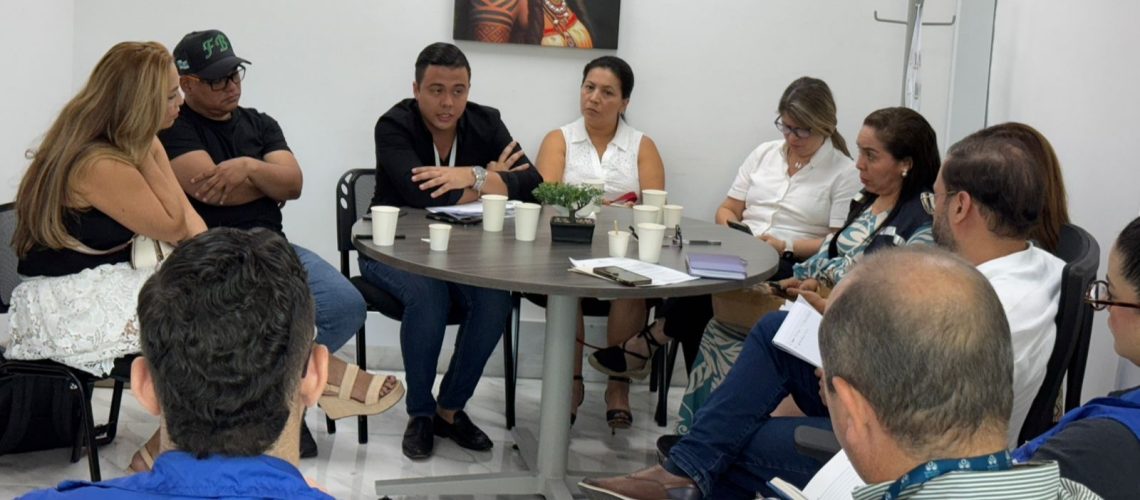 Mesa de trabajo Alcaldía de Galapa sobre crisis de agua potable en Villa Olímpica