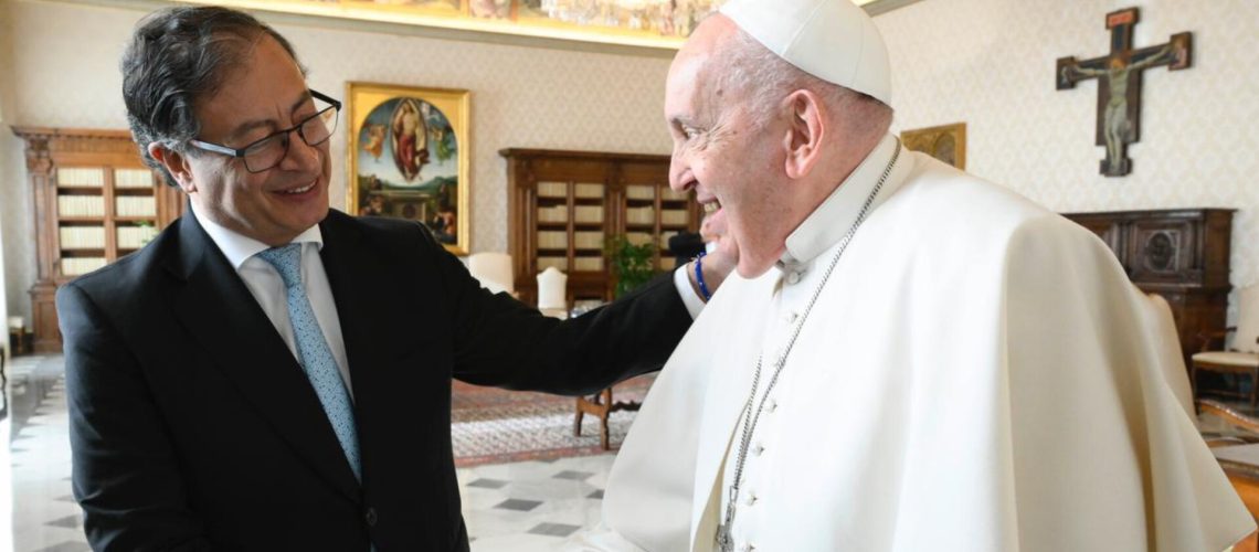 Presidente Petro y papa Francisco