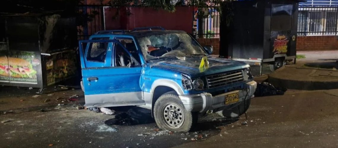 Conductor lichado tras arrollar a motociclistas en Bogotá