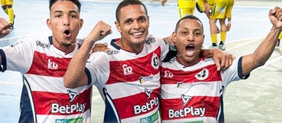 Ind. Quilla ganó Mediano