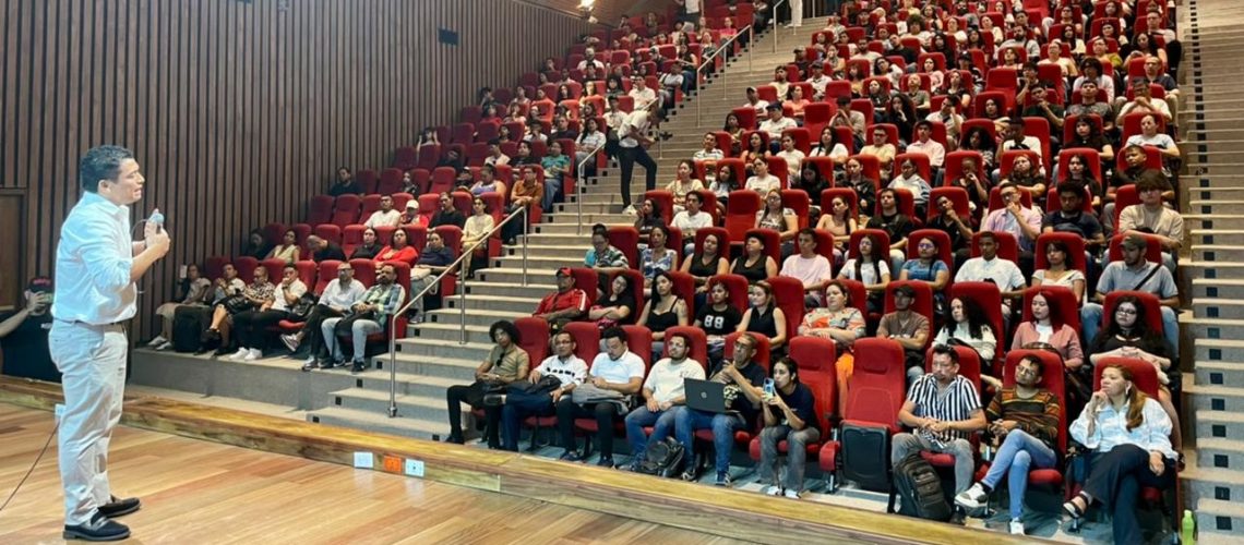 Inicio ciclo EDA 2026 (2)