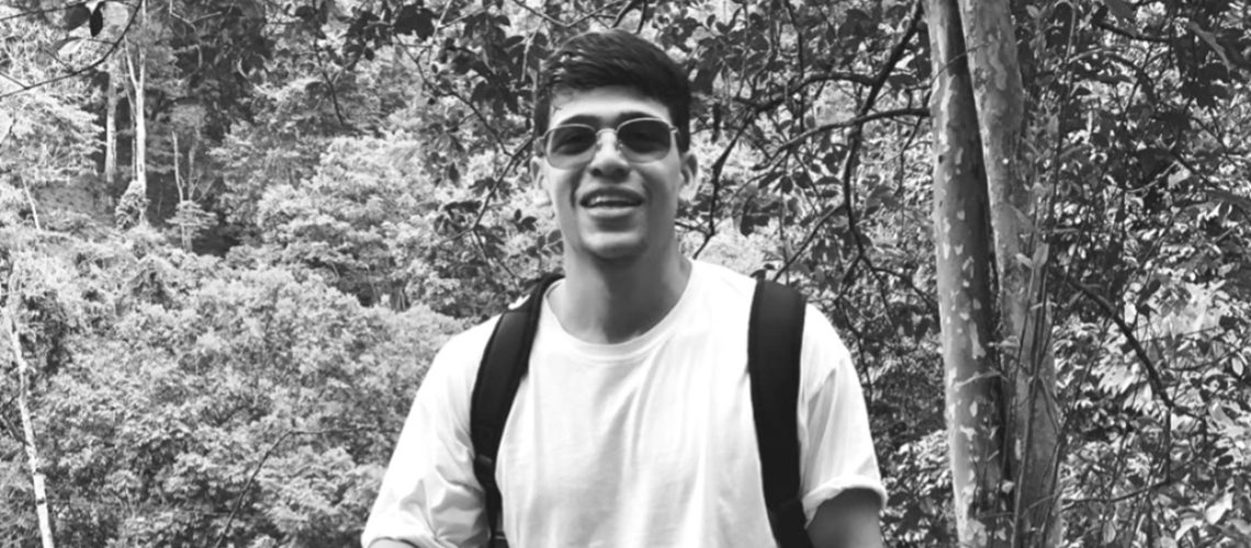 Jesús David López Goenaga, motociclista muerto arrollado por bus en la 84 con 44