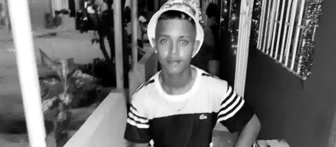 Joven asesinado en La Luz